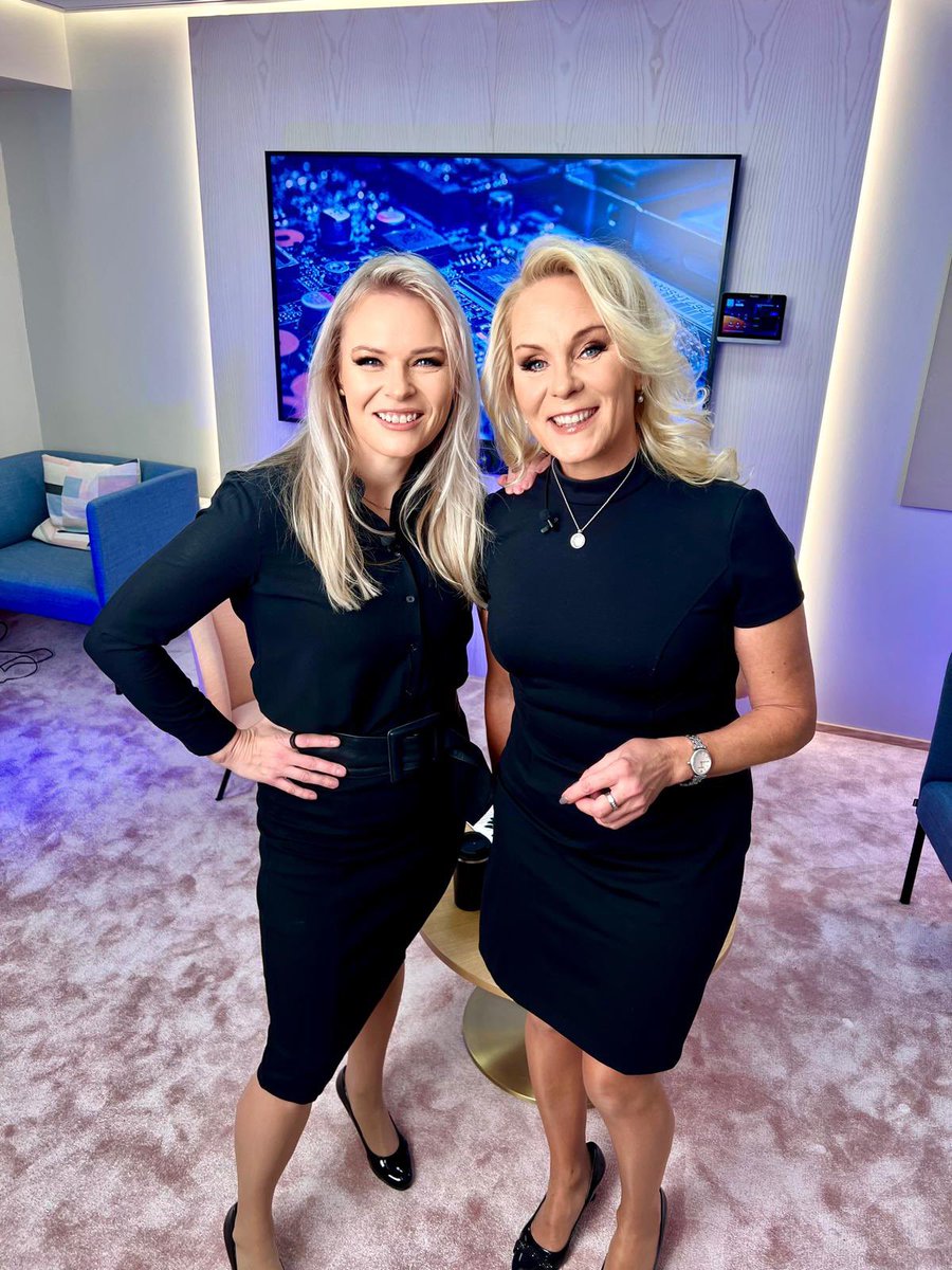 Matkalla johtajaksi -podcastin suosio yllätti! Tänään julkaistussa jaksossa keskustelua kauden haastatteluista. 

open.spotify.com/episode/3ddITM…

Podcast jatkuu kolmannelle tuotantokaudelle.🙌

#matkallajohtajaksi <a href="/K2HEL/">Helsingin seudun kauppakamari</a> <a href="/SaijaAikas/">Saija Äikäs 🇺🇦</a>