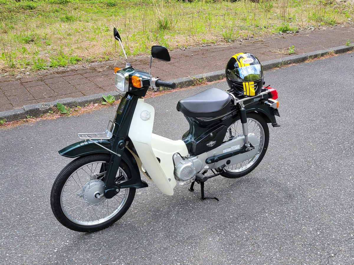 okassoku's tweet photo. 【固定用】

名前：阿部
性別：男
年齢：2003年8月生まれ
身長：17○cm
住み：岩手
趣味：車やバイク、自転車、たまにカメラなど…他にも色々なものに手を伸ばしています
一言：器用貧乏な性分ですが、生温かい目線で見守ってください https://t.co/WmIIuAlon2
