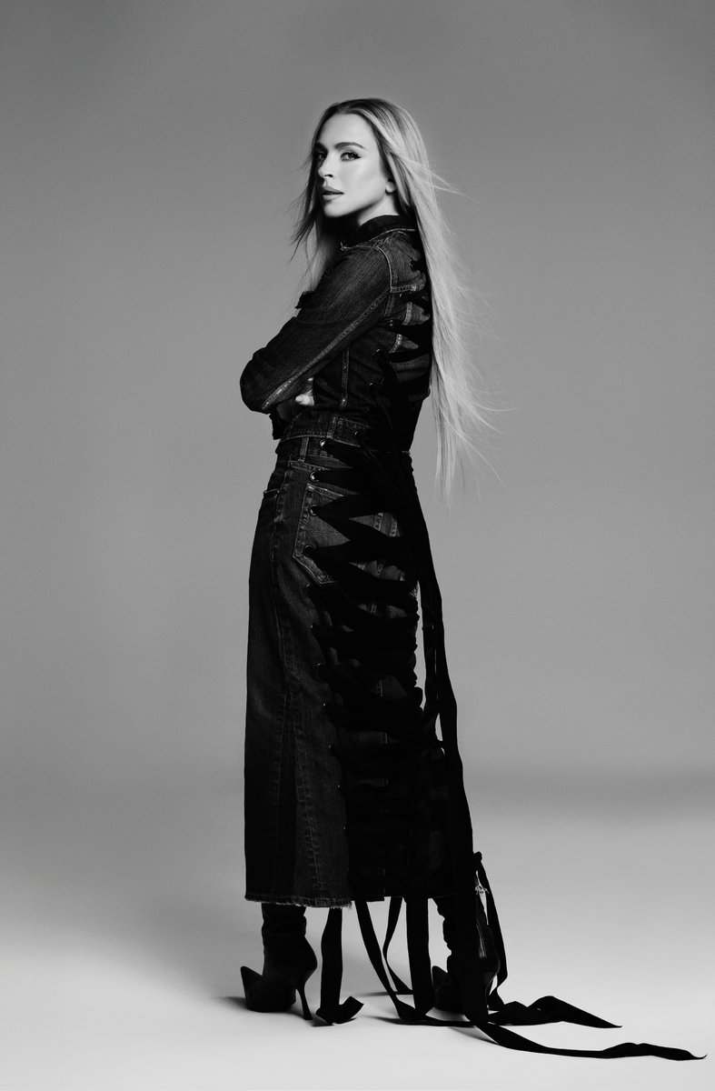 lavitalohan's tweet image. Lindsay Lohan photographed by Amer Mohamad for Marie Claire Arabia