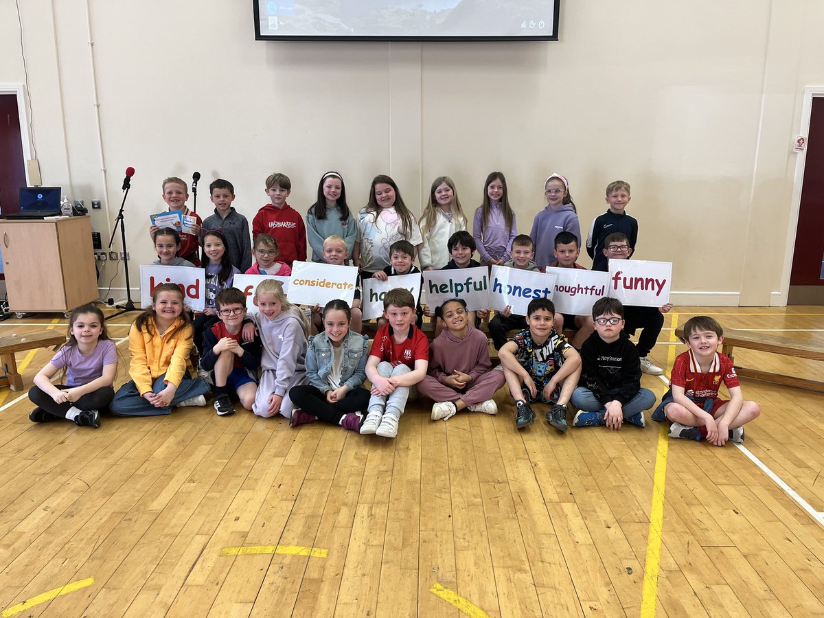 pondparkp4's tweet photo. Well done to P4 for taking assembly. https://t.co/ZyluBO0Q7j