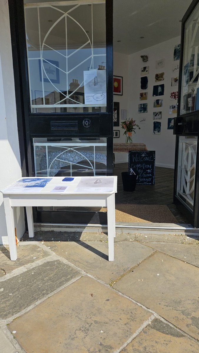 Come see us at Jeannie Avent Gallery this weekend! We are hosting our exhibition - the main part is gone - and a collaboration from Kinara South Asian Female Poets Collective &amp; Corrupted Poetry. Readings and wine, Sunday at 4.00 p.m. All welcome, attendance free <a href="/BerlinReified/">Sylee Gore</a>