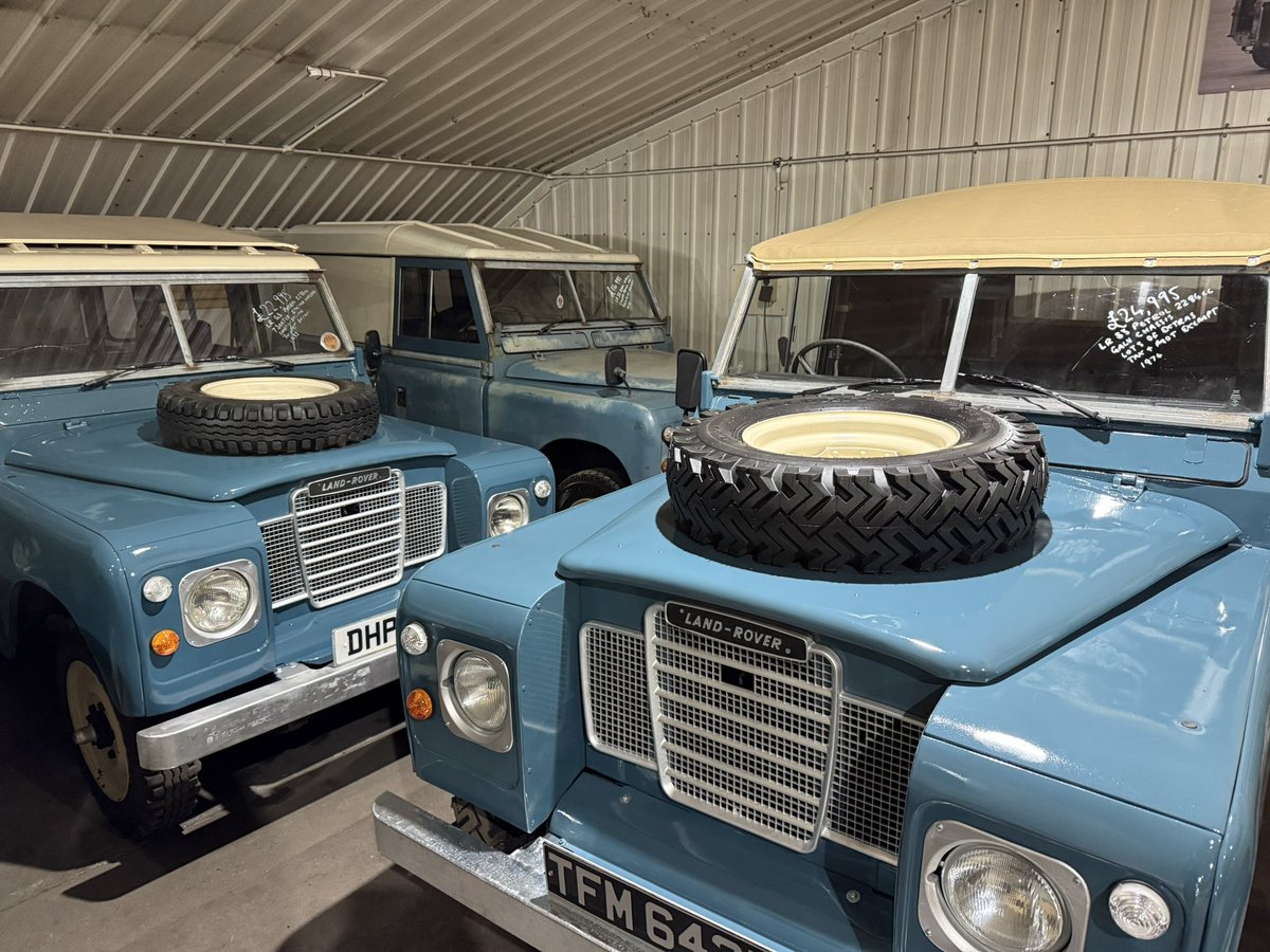 JohnBrown4x4's tweet image. Feeling blue? Why not treat yourself with a new vintage 4x4? #landrover #series3 #patina #classiclandrover #vintagelandrover