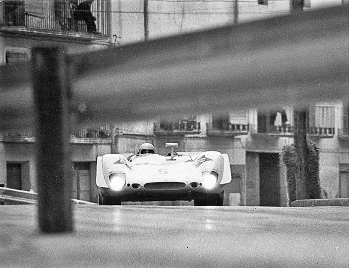 historacing's tweet photo. Carreras en #Alcañiz...  era feliz.  Los amigos del @RGuadalope luchan por preservar este legado. https://t.co/COWyzmD9io