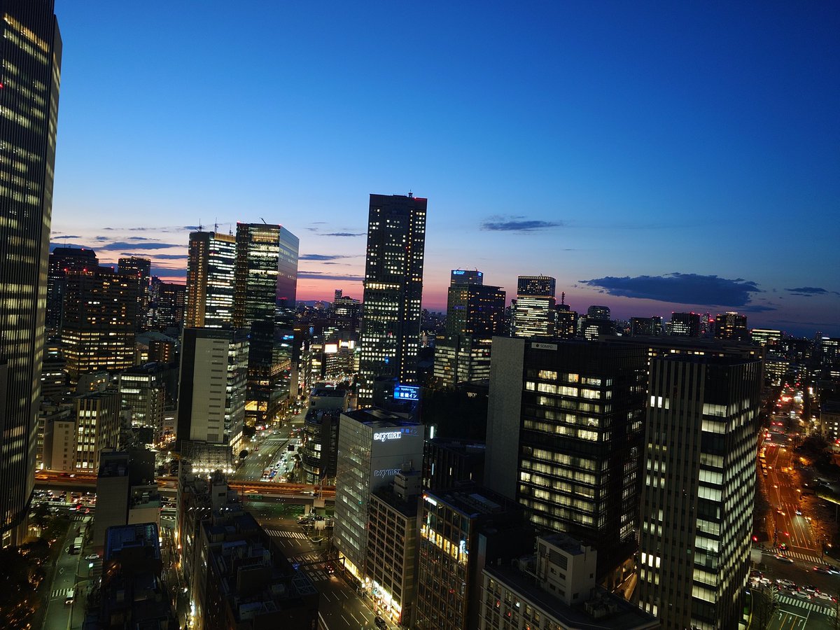 HDKYSK's tweet photo. オフィスからの夕暮れ。
採用継続強化してます！ https://t.co/Jhblhk6WjH