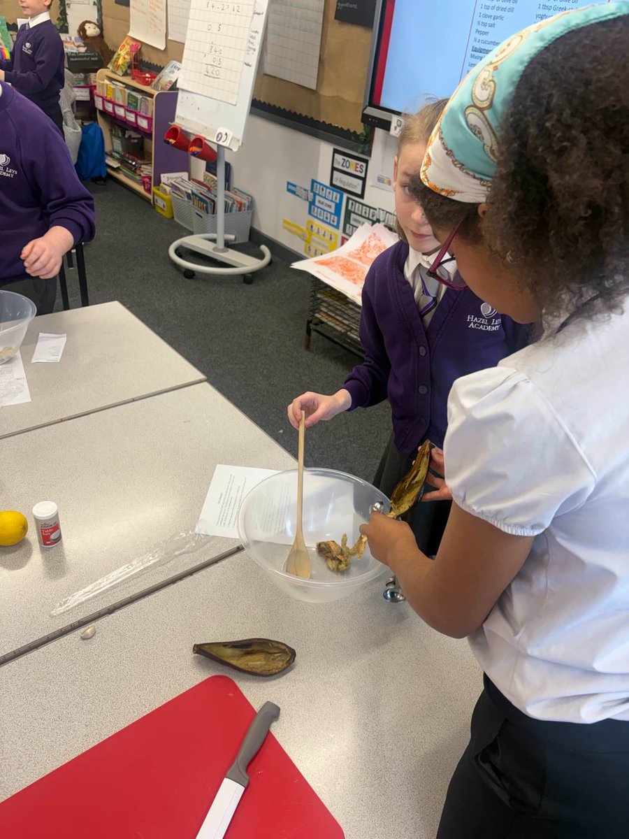 Hazel Leys Academy (@hazelleysacad) on Twitter photo Year 6 made four mezze dishes to share with parents this week. Once pupils have tasted the dishes, they will evaluate the outcome. Key skills - mixing, cutting, collaborating. <a href="/GreenwoodAcad/">Greenwood Academies Trust</a> <a href="/PKCKST/">Primary Knowledge Curriculum</a> Year 6 made four mezze dishes to share with parents this week. Once pupils have tasted the dishes, they will evaluate the outcome. Key skills - mixing, cutting, collaborating. <a href="/GreenwoodAcad/">Greenwood Academies Trust</a> <a href="/PKCKST/">Primary Knowledge Curriculum</a>