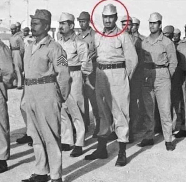 🔴 كلمتين وبس: أنا كـ #مصري أفتخر وأعتز بكل نجاح وتقدم لـ #السعودية وأثق حد اليقين أن كل تقدم ونجاح تحققه #مصر يفخر ويسعد به كل #سعودي .

🔴 أنا كـ #مصري أشعر بالفخر يوجود قائد في المنطقة مثل الأمير #محمد_بن_سلمان حفظه الله واؤمن بقناعة تامة أنه يبني وطن يرفع من قيمة العرب