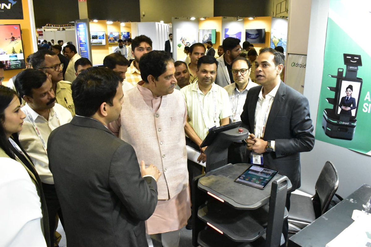 🌟Startup Mahakumbh 2025–The World’s Biggest Innovation Showcase!
Proud moment for Uttar Pradesh to be the Co-Partner State, leading from the front in shaping India’s startup story! 🚀
Innovation. Talent. Growth. The future is here.

#StartupMahakumbh #UPStartup #ViksitBharat2047