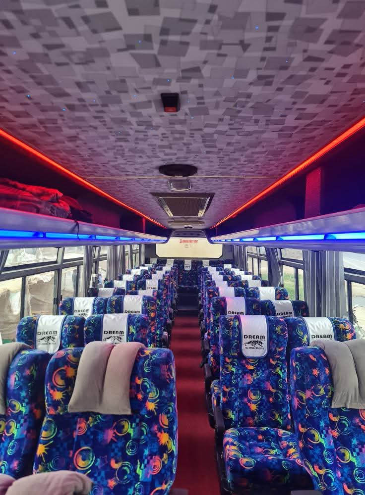 CoolBusesEA's tweet photo. Starting this Sunday 6th April
MOMBASA - KIBWEZI - KITUI - EMBU - CHUKA - MERU - MAUA
For only 999/- at 5pm
https://t.co/dYZtkQMaty
Return Trip will be on Tuesday 8th April
Maua - Meru - Chuka - Embu - Kitui - Kibwezi - Mombasa
At 3.45pm
#TwiyiteMeru #TwendeMeru https://t.co/NUbqXDHWAo