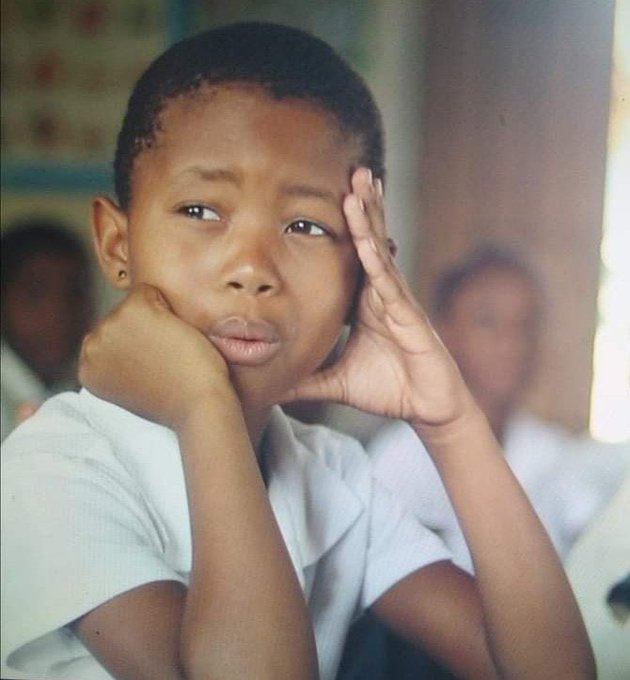 Capitec Bank App not working !! 

Lena one day we’ll wake up and the app will be deleted from our phones and money gone !