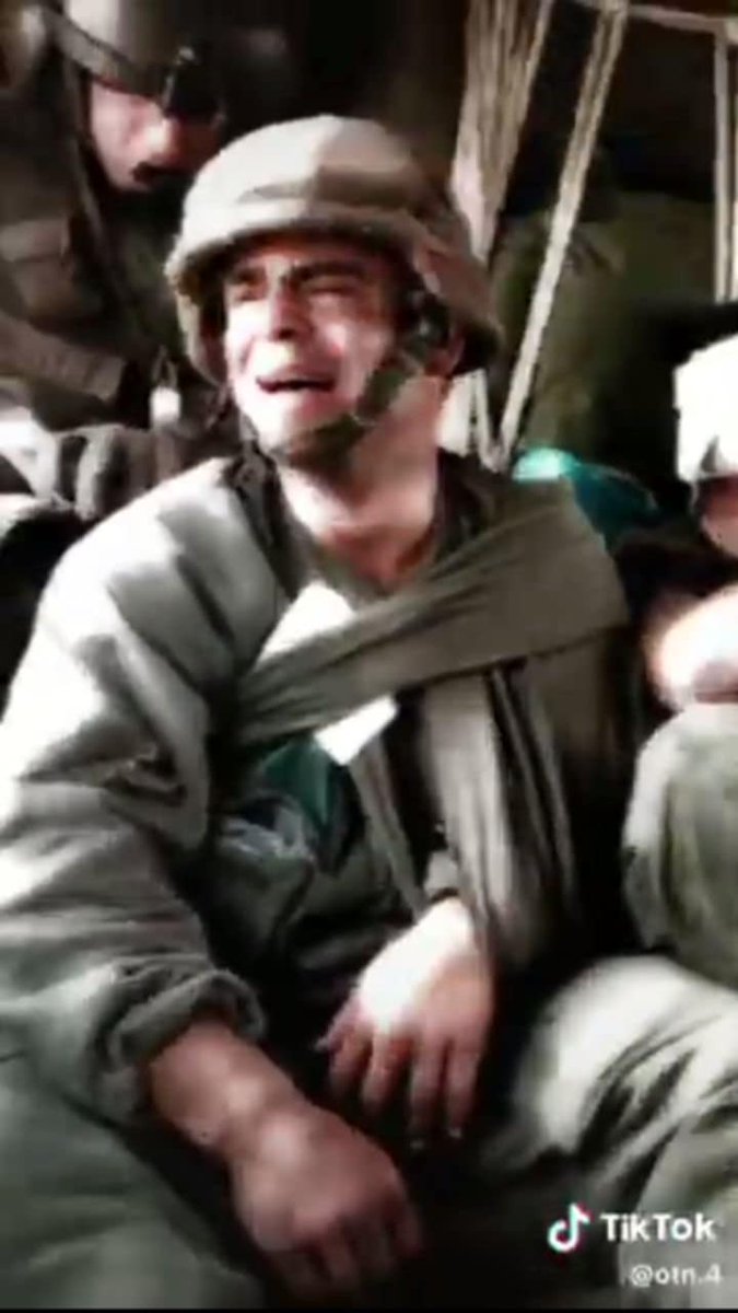 فلوجة الميلاد اهدت أمة 
عزم الصمود لتستعيد رضاك
فلوجة الميلاد يوم أقسمت
أن لاتدوس سوى طريق هداك
فلوجة الميلاد لا لاتنحني الا لخالقها الذي سواك

4 - 4 - 2004
يوم الشرف يوم أبكى رجال الفلوجة كلاب بوش 😌
مع ذلك ماسمعنا سني او فلوجي يقول حمينا اعراضكم مثل ذولاك الناس 😉