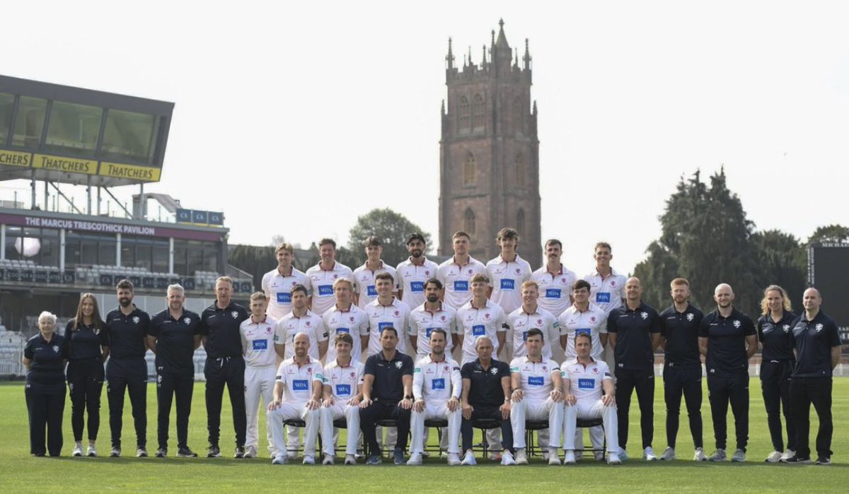 2025 here we go… all the best to everyone 👏🏻 🏏