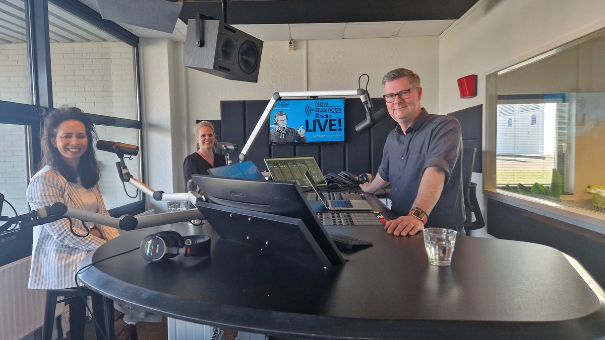 arboned's tweet image. Psychische klachten en #wachttijden in de GGZ nemen toe. Bij #ArboNed kunnen medewerkers sneller terecht bij een #bedrijfspsycholoog. Sandra Bleyenberg, bedrijfspsycholoog bij ArboNed, bespreekt op #NewBusinessRadio het belang van snelle zorg➡️ obi41.nl/ms6fysk2