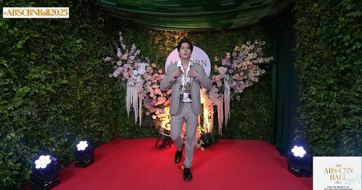 Ito na! Lumabas na si <a href="/Zachy_Castaneda/">Zachy Castañeda</a> 

Zach Castañeda 
#ABSCBNBall2025