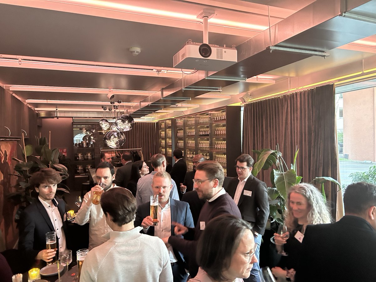 EquiLend's tweet image. EquiLend Account Managers hosted clients in Switzerland this week, building on the relationships we have with our clients which are essential for us to deliver the level of service we pride ourselves on. Thanks to those who attended. #equilend #securitiesfinance