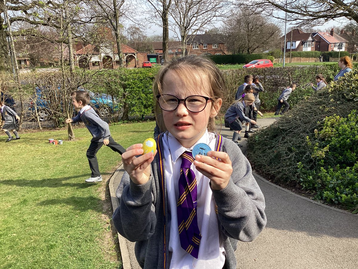 Huge smiles for the year 2 egg hunt <a href="/theBWCAT/">The Bishop Wheeler Catholic Academy Trust</a> <a href="/CatholicEdLeeds/">Vicariate for Education - Diocese of Leeds</a>
