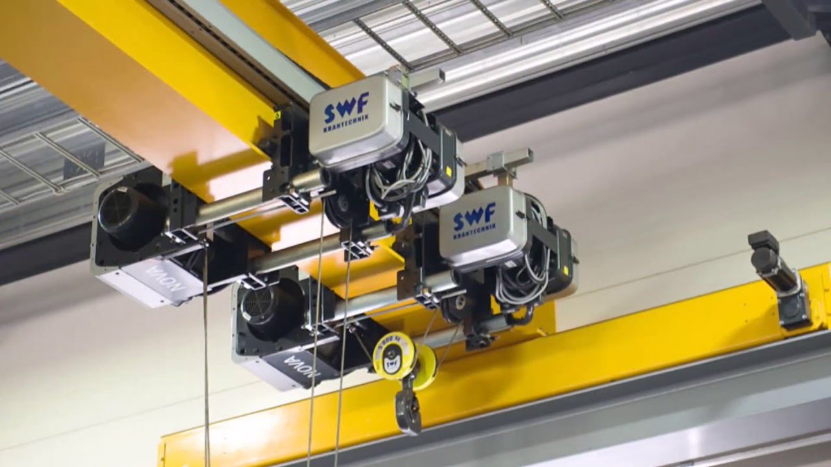 POLIPASTOS ELÉCTRICOS de CABLE
Capacidades desde 1 t a 100 t y en multitud de alturas de hasta más de 100 metros.
#ElevamostuEmpresa #IngenieriaIndustrial #IngenieríadeElevacion #elevacionindustrial
👉  estindel.com/electricos-de-…