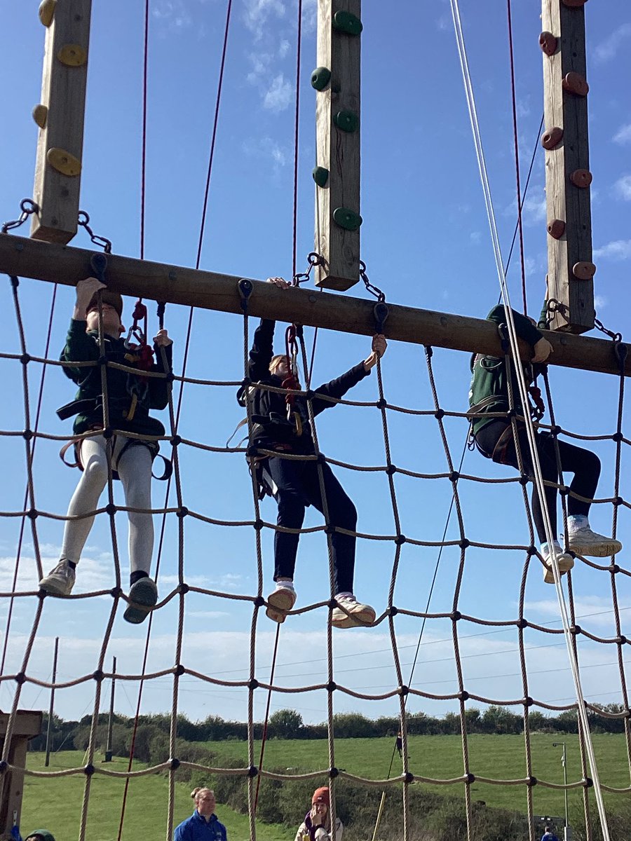 Oak Class tweet media