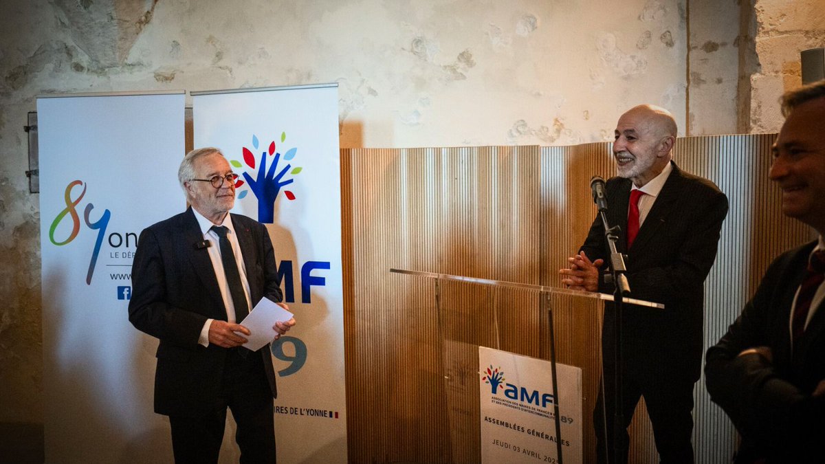 François Rebsamen tweet media