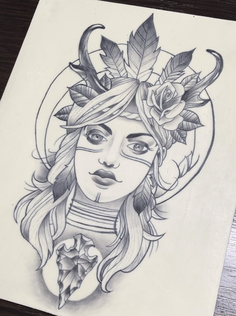 ferafel_'s tweet image. My first full tattoo practice!
Not my choice of the design but Iβm really surprised Iβve nailed a semi realistic face