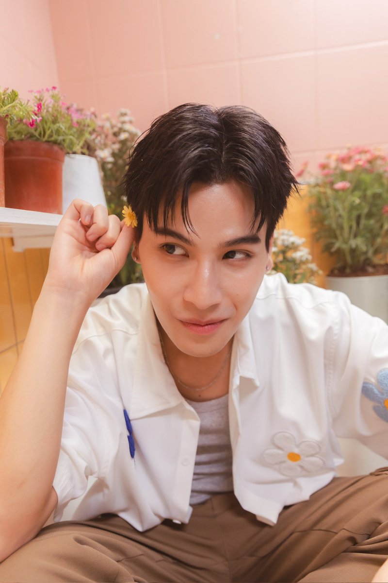 SweetToothTH's tweet photo. เพลงดี MV น่ารัก คนเล่น MV ก็น่ารัก เตงฟังกันยังงงงง 😚✨

#ยิ้มได้เพราะเธอMV
🔗 https://t.co/zl1K84C1ys

#SweetToothGoodDentistEP2 
@mmarkpkk @Tpkkrubs https://t.co/4IxrTB6V2m