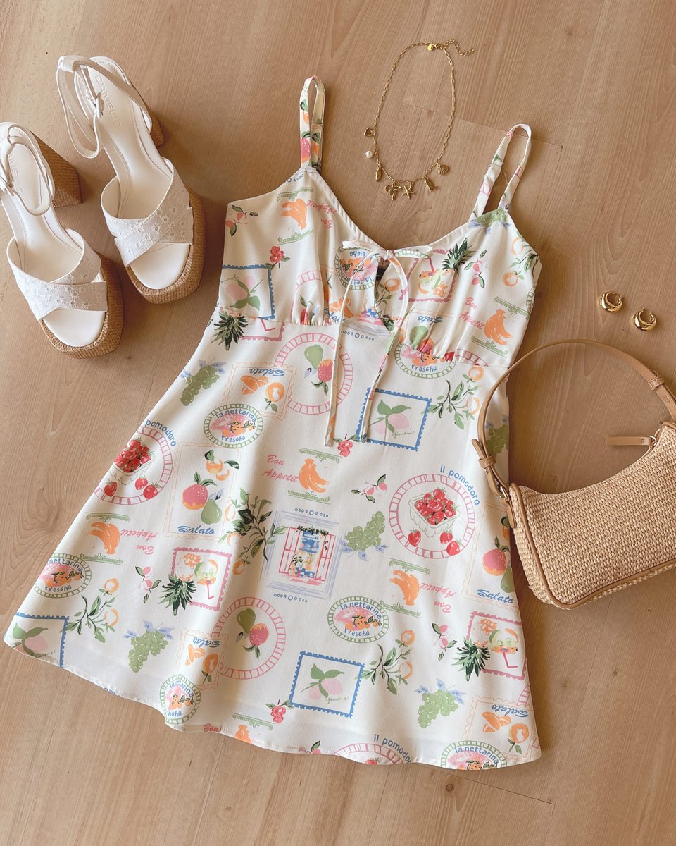 lulusdotcom's tweet image. aperol sprtiz not included (but encouraged) 😉🍹 shop the Nikayla Dress here: lulus.visitlink.me/2DEOEc

#lovelulus #gardengirl #springootd #springdresses #pinterestoutfits #pinterestmoodboard cute mini dress, spring fashion outfit ideas