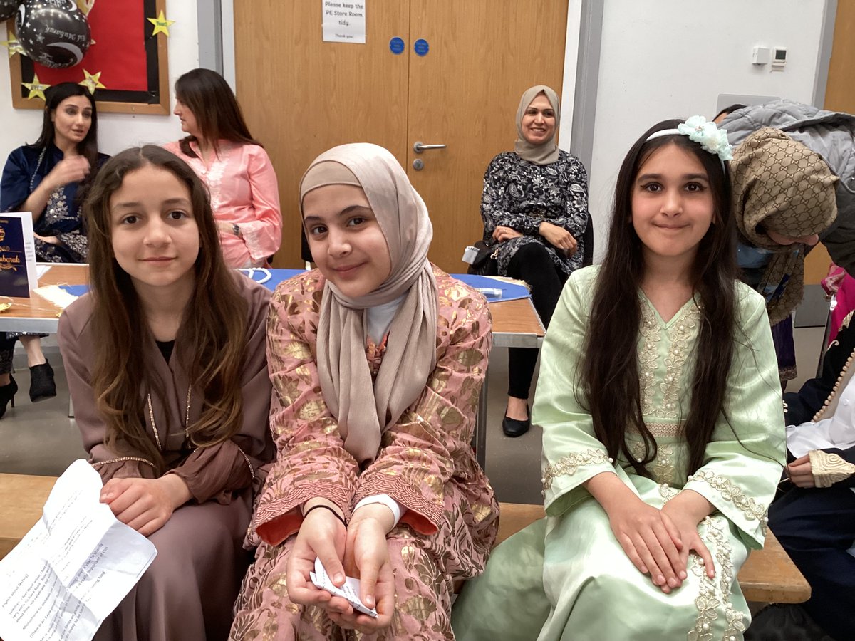 Oak Tree Primary School tweet media