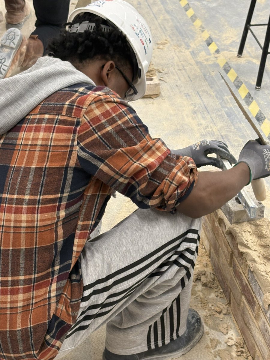 DecuirDr's tweet image. CITA Feature Friday

This week’s feature is the CITA Masonry pathway. Students learn about brick, stone, and block construction techniques. #doingdriveslearning #CTAEdelivers @cita_ccsd @Cita_CG @CobbCtae @CobbWbl