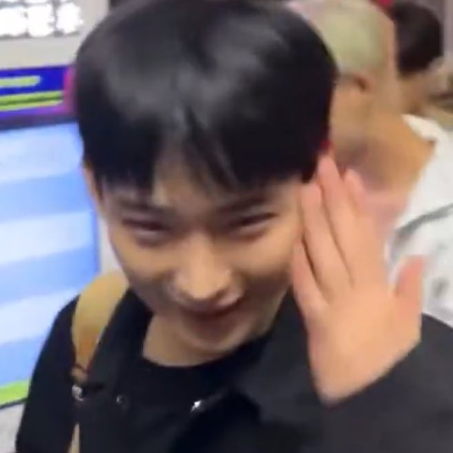 ilysmjkjesn's tweet photo. my acorn baby noo https://t.co/uQdWBkl9ex