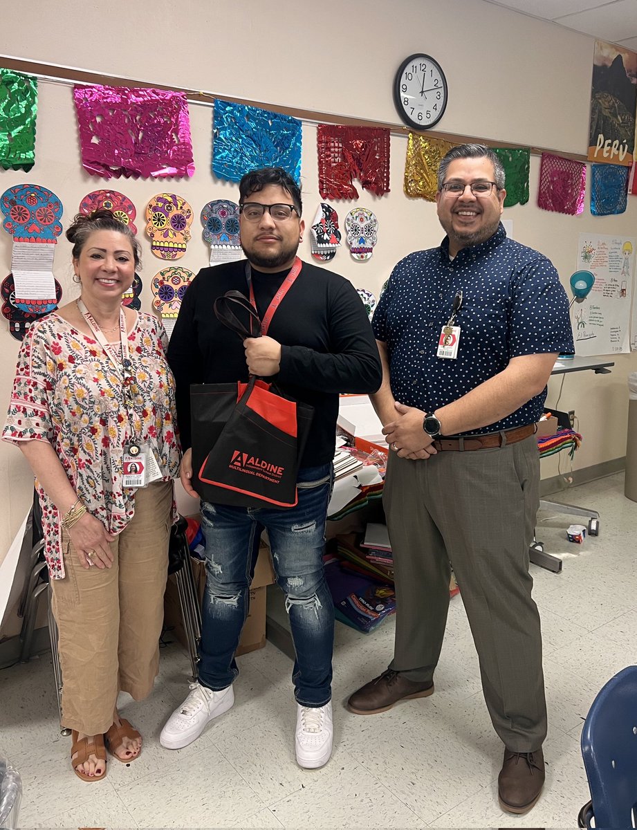 Thank you for all their hard work over at <a href="/Ike9_AISD/">Eisenhower 9 College Prep</a> to their SHABE ESL Teacher of the Year, Ms. Beiza, and the LOTE Teacher of the Year, Mr. Abrajan! Keep flying high, Eagles! <a href="/KarenEBurdick/">Karen Burdick</a> <a href="/Aldine_Bil_ESL/">Eva Iñiguez 🦋</a> <a href="/Darrell88Ross/">Darrell Ross</a> <a href="/DrEMJaime89/">Dr. Estefanie Jaime Aufegger</a>