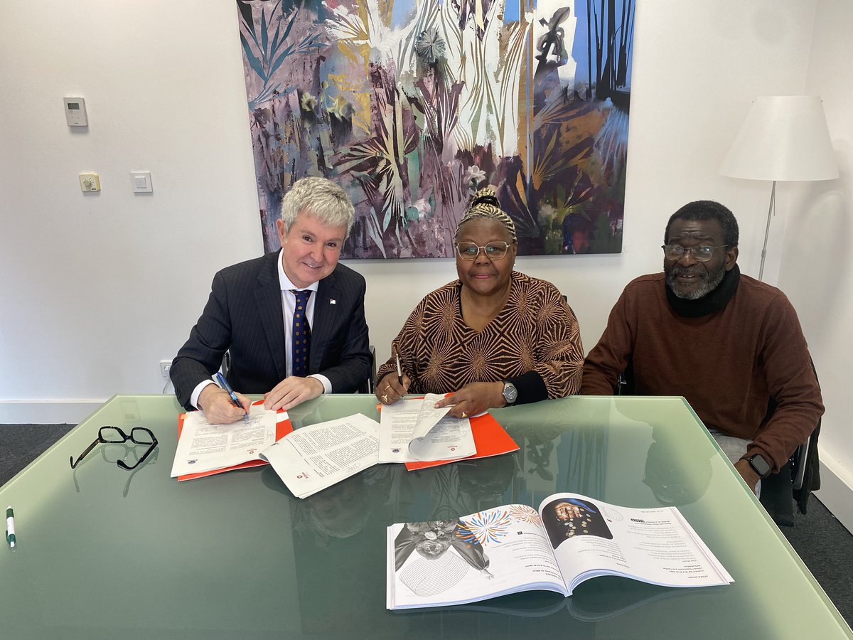 🌍🗓️ Beste urte batez, lankidetza-hitzarmen bat sinatu dugu Mulisol elkatearekin “#AfrikaEguna, harrotasuna Bilbo” ospatzeko. 2018an elkarte honek sortutako ekimen bat da, diasporan maiatzaren 25a —Afrikaren Eguna— oroitzeko