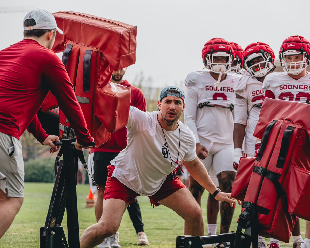 Dominate the day 😤