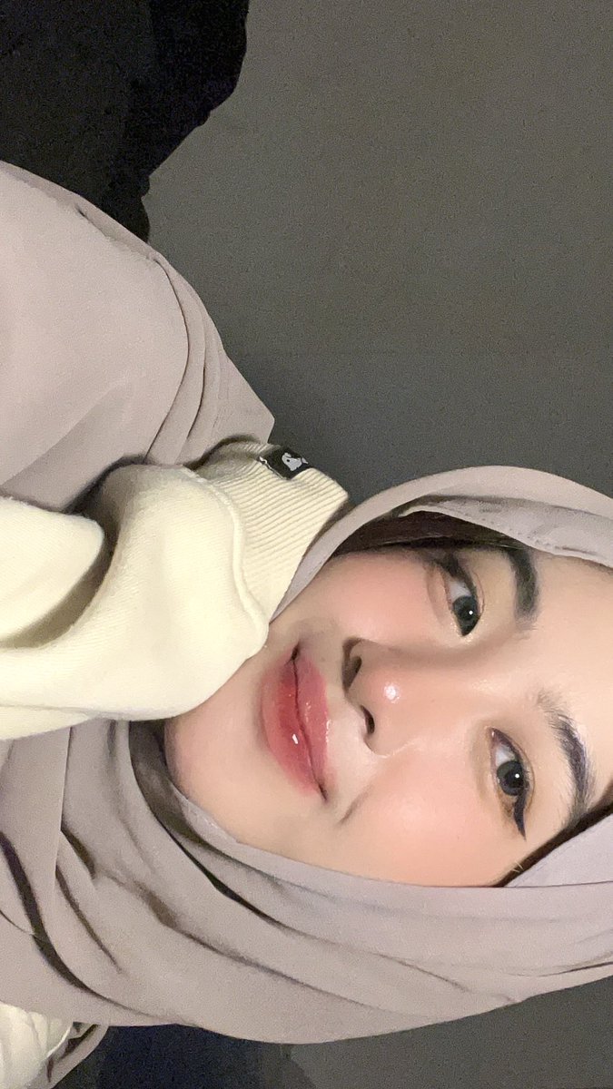 suchanella's tweet photo. @ohmy_beautybank enih cakep egk https://t.co/ddZH9LKbX6