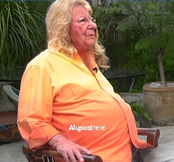 Ya empezó a pedir donaciones para la cesárea de alto riesgo: Preclamsia severa, embarazo prematuro, síndrome de HELLP y edad avanzada jajajaja 🤣🤣🤣

¿Qué se vaya al demonio, si o no?  😅