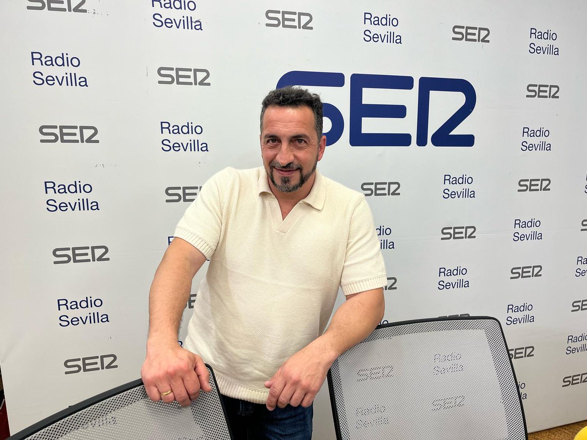 Sevilla, siempre un placer! ✨

Gran día de promo ayer, gracias a todos por el cariño. ¡Seguimos! 🎶📸

#Pitu #Sevilla #Promoción