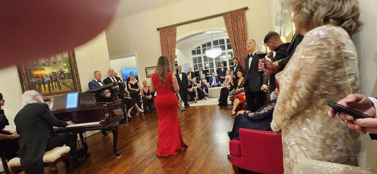 Renaissance Evolution Lights Up Nashville.
A night of elegance, culture, and diplomacy unfolded in Nashville as Renaissance Evolution gathered leaders, artists, and changemakers for an exclusive event hosted by Marcia &amp; Stuart Jolly.

Honored guests included Tim Phillips, Rosanna