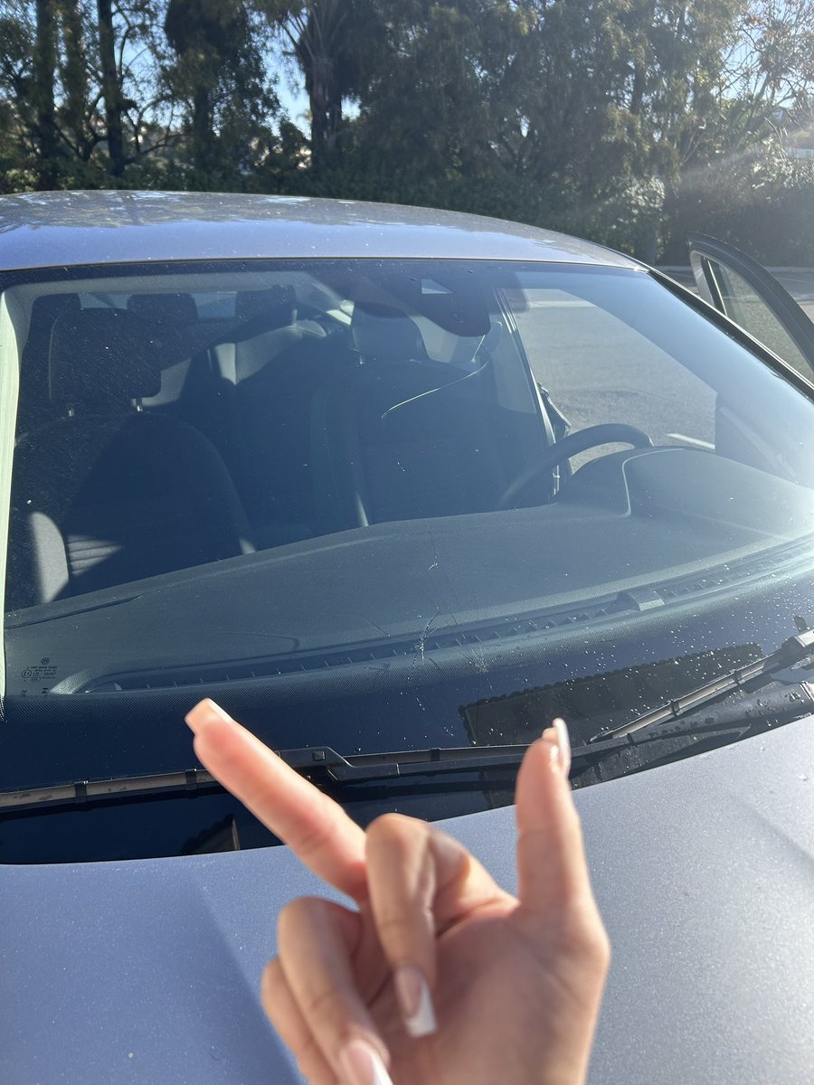 TemptressQueenn's tweet photo. Some idiot golfer hit my windshield 🙄

Who’s paying?

-Findom paypig femdom wallet cashcow https://t.co/9dpmqbaXkl