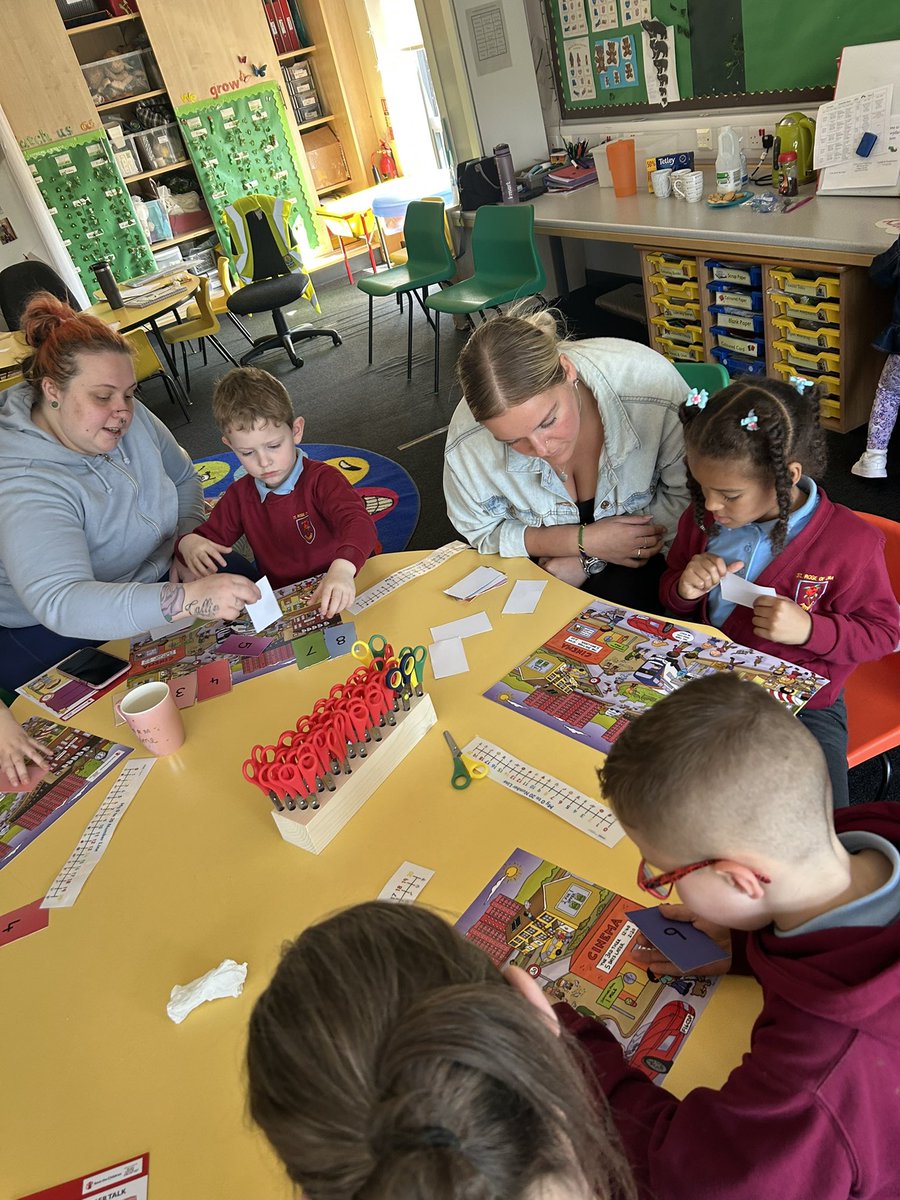 Mrs Flynn (@mrsjflynn) on Twitter photo Families connect βοΈ Thank you to the wonderful families for participating! We had a great time building relationships and learning new tips and tricks along the way π just back for a party after the holidays ππ <a href="/r_mrsW/">Mrs W</a> <a href="/StRoseOfLimaPS/">St Rose of Lima Primary</a> <a href="/FLTGlasgow/">Glasgow Family Learning Team</a> <a href="/savechildrenuk/">Save the Children UK</a> Families connect βοΈ Thank you to the wonderful families for participating! We had a great time building relationships and learning new tips and tricks along the way π just back for a party after the holidays ππ <a href="/r_mrsW/">Mrs W</a> <a href="/StRoseOfLimaPS/">St Rose of Lima Primary</a> <a href="/FLTGlasgow/">Glasgow Family Learning Team</a> <a href="/savechildrenuk/">Save the Children UK</a>