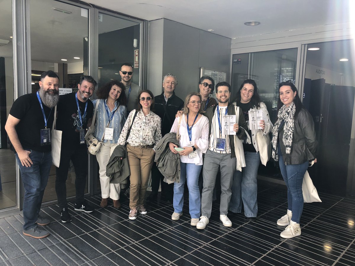 COEAlbacete's tweet photo. 📲 El COE y el grupo de trabajo de Comunicación , en el II Congreso Nacional de IA en enfermería. 

@enfercecova 
@DEnfermero https://t.co/qbnG8jbNXE
