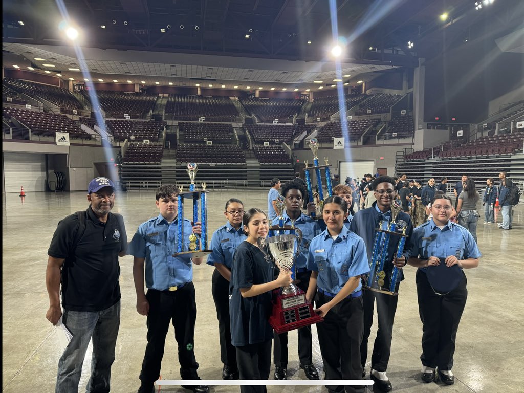 WeAreJones's tweet image. Congratulations to the 4X consecutive Aldine ISD District Champions! Great Job Master Sergeant Lane as always!
LOTC District Champs 4 years in a row! The kids are dedicated, & it shows!
We Are Jones, Toros, You Know!