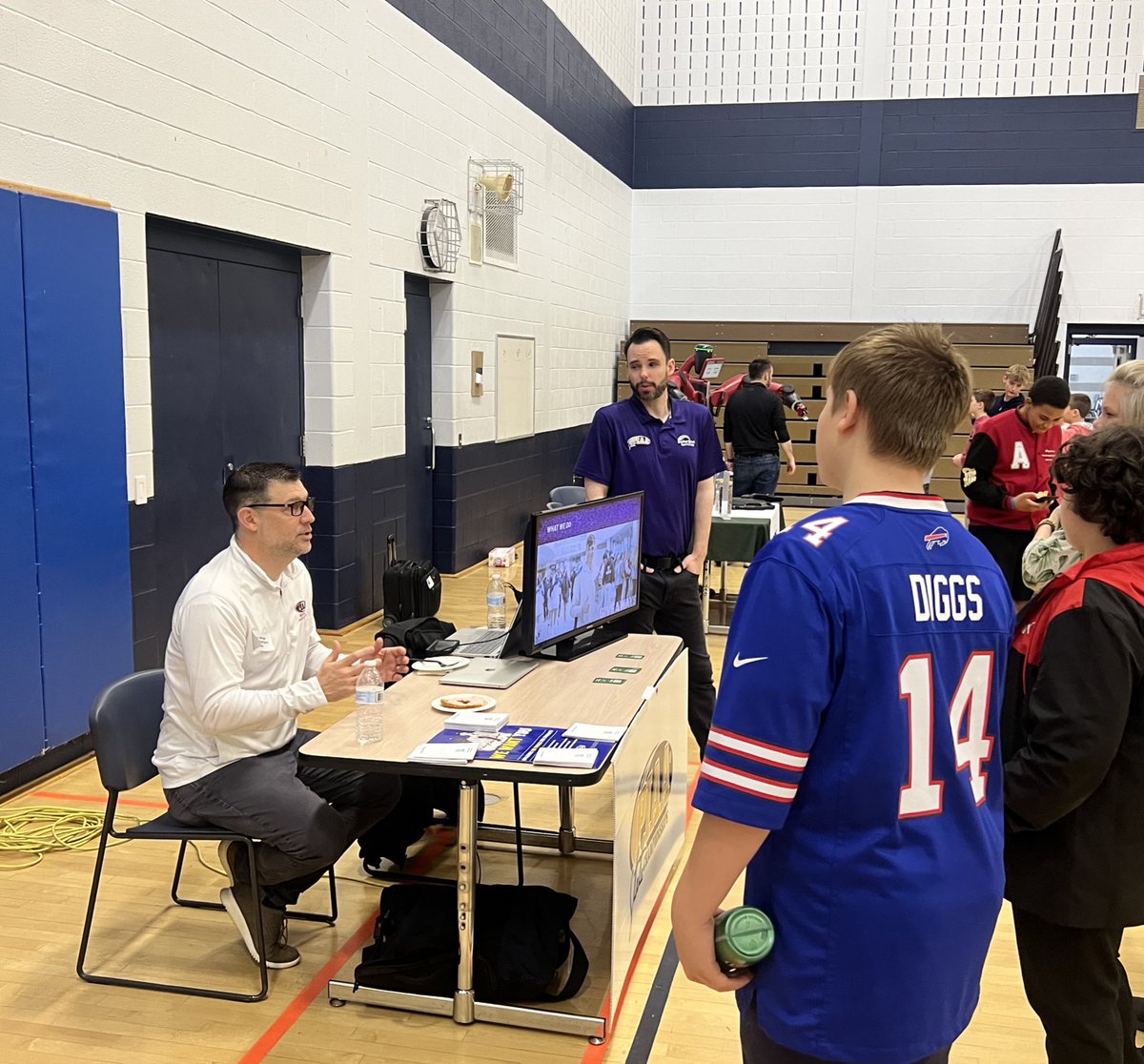 comet_life's tweet photo. It was a great morning at Manor thanks to the support of our community and great educators! 
#ManorCareerDay https://t.co/NQ6PM7idYW
