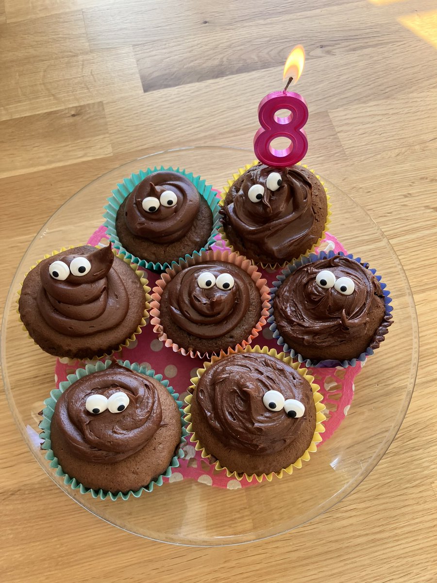 Rebecca 💙 tweet media