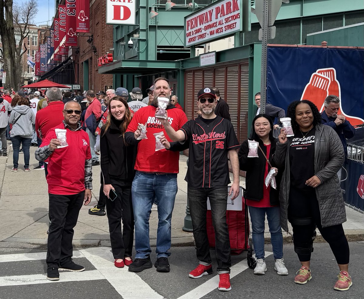 Fenway Pays Workers… Peanuts! Fenway concessions workers shouldn’t make minimum wage. Time to settle a fair contract!