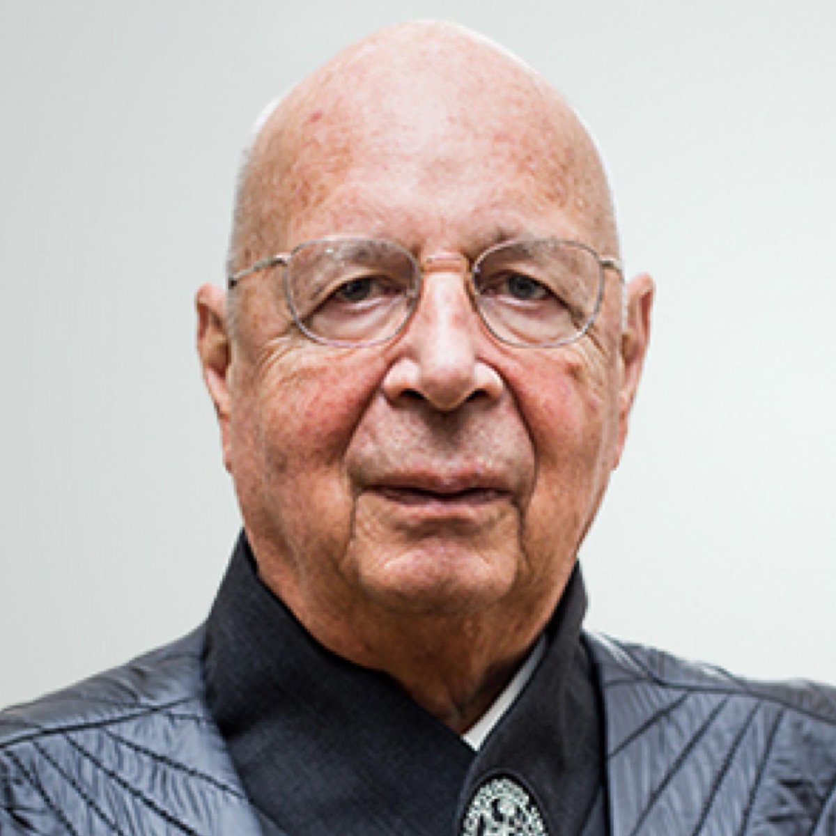 🚨BREAKING: World Economic Forum leader Klaus Schwab just announced he'll be RESIGNING after President Trump eliminated USAID.

Donald Trump is the BEST PRESIDENT EVER!