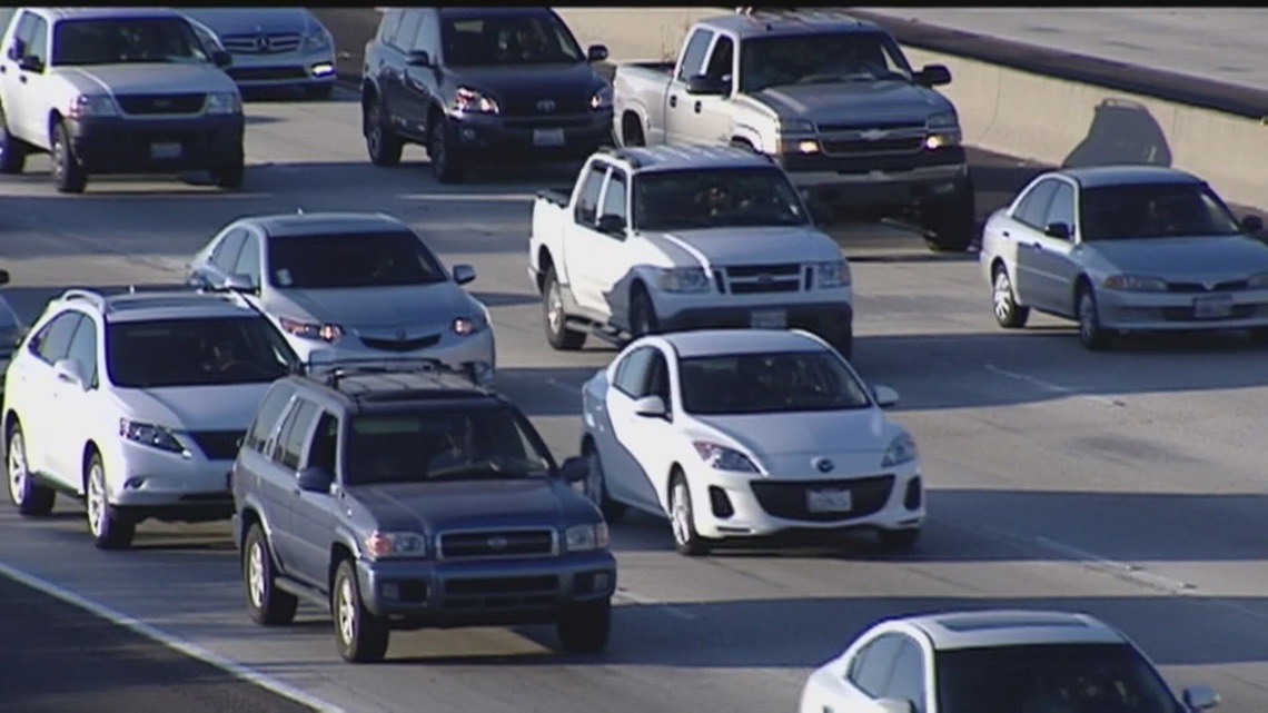 ffarhat's tweet image. According to the 2024 California Statewide Public Opinion Survey, nearly 74% of motorists said that driving while texting was their biggest safety concern. st8.fm/3FXJONt