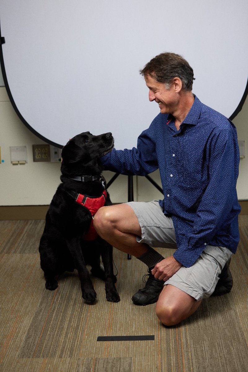 BUQuestrom's tweet image. Meet Ray Angelone—Operations &amp;amp; Tech Management lecturer by day, dog dad by always.

Bringing a little pawsitivity to your feed today 🐾

#QuestromLife #FacultyFeature #DogsofQuestrom #BUQuestrom