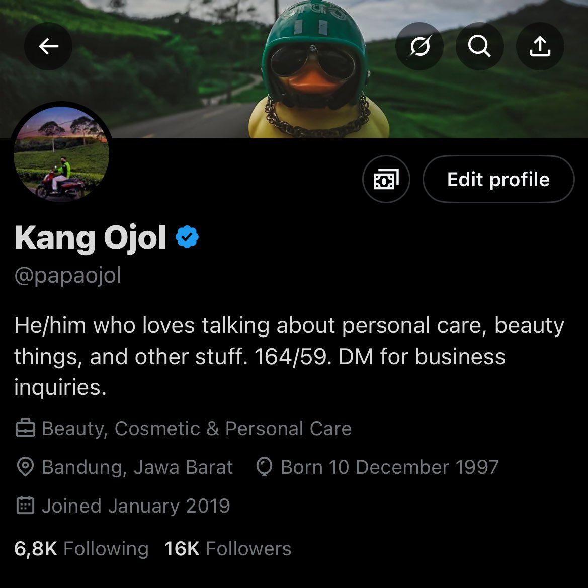 papaojol's tweet image. GIVEAWAY SALDO!!!

Sudah tembus 16K followers, ada saldo 30K untuk 1 orang aja.

Syaratnya:
- Follow aku
- Retweet tweet ini
- Retweet pinned tweet
- Reply done di tweet ini

End secepatnya!

#zonauangᅠᅠᅠ #zonaBU #GiveawayAlert