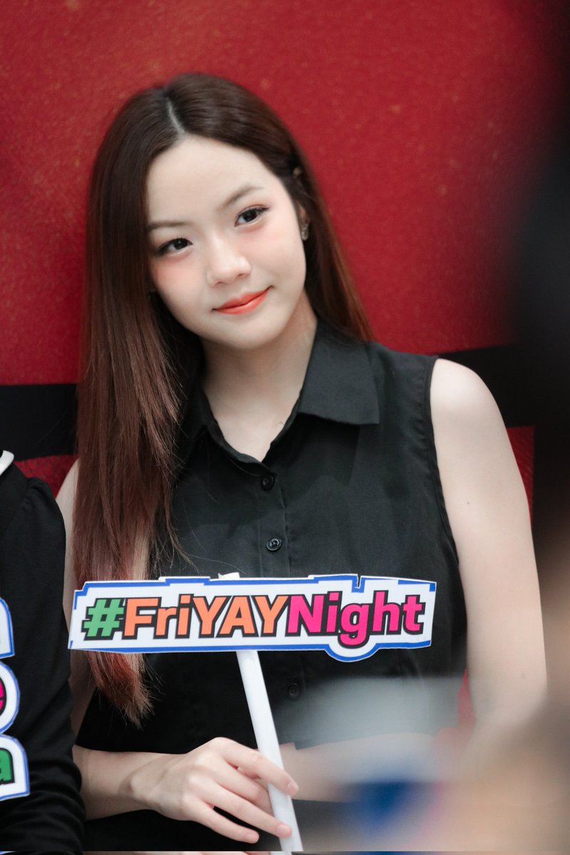 Pattarasai37's tweet image. ซัทจังสวยมากๆๆๆๆๆ
#SatchanSawitchaya 
#DesignVillageRatchada #FriYaYNight