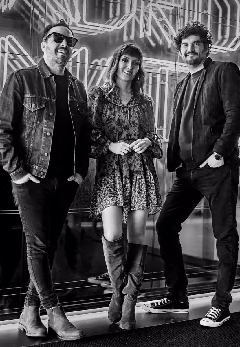Hoy <a href="/Colectivopaname/">Colectivo Panamera</a> saca discazo El Recreo , de este último trabajo y muchas otras cosas hemos hablado en mi sección Live The Music de <a href="/revista_feten/">Revista FETÉN @revista_feten</a> No os lo perdáis en el enlace  heyzine.com/flip-book/Fete…