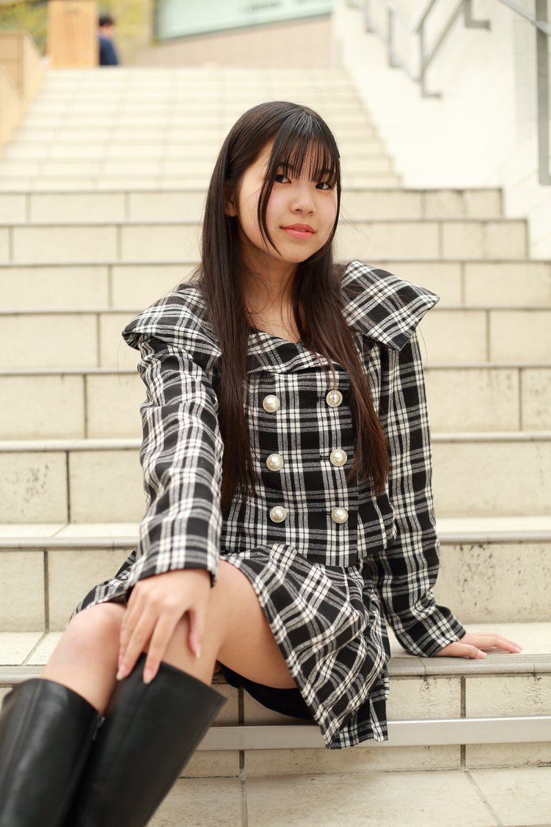 hitumabushihann's tweet image. 2025.03.29  NEW LEAVES ミュージック・フェスティバル、神戸 三宮プラッツ。 
柴田 妃依(ひより)さん。② 
物販撮影にて。 
#柴田妃依  #新JS6 
#kce神戸校 
#三宮プラッツ