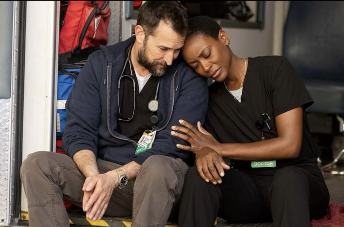 I didn’t expect The Pitt to hit me like it did.
As an ER doc, so much of what we go through has always felt impossible to explain—to friends, to partners, to family.
But this show… this show finally helped them see us. Really see us. (Quick thought)⬇️